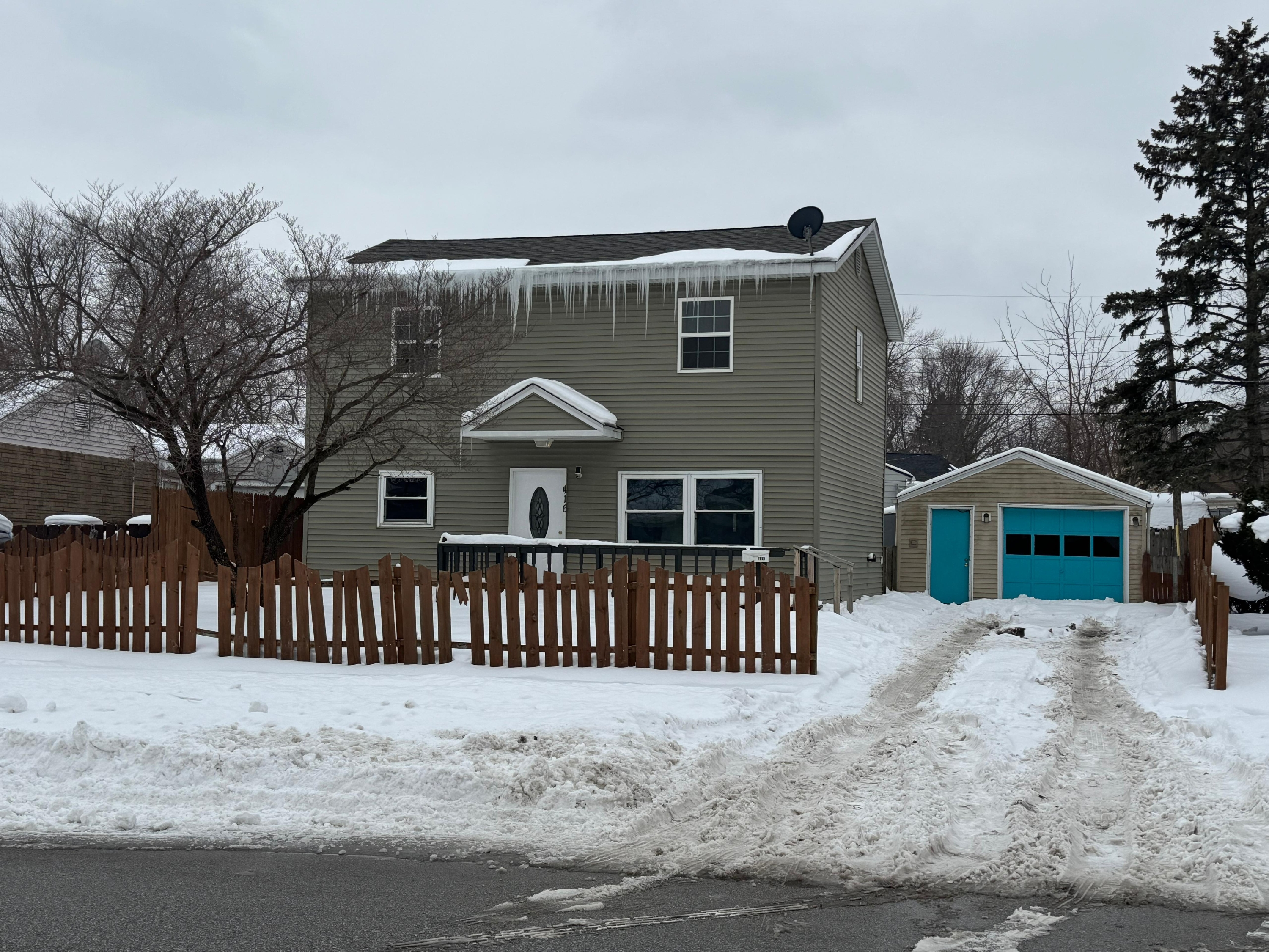 416 East Chippewa Avenue