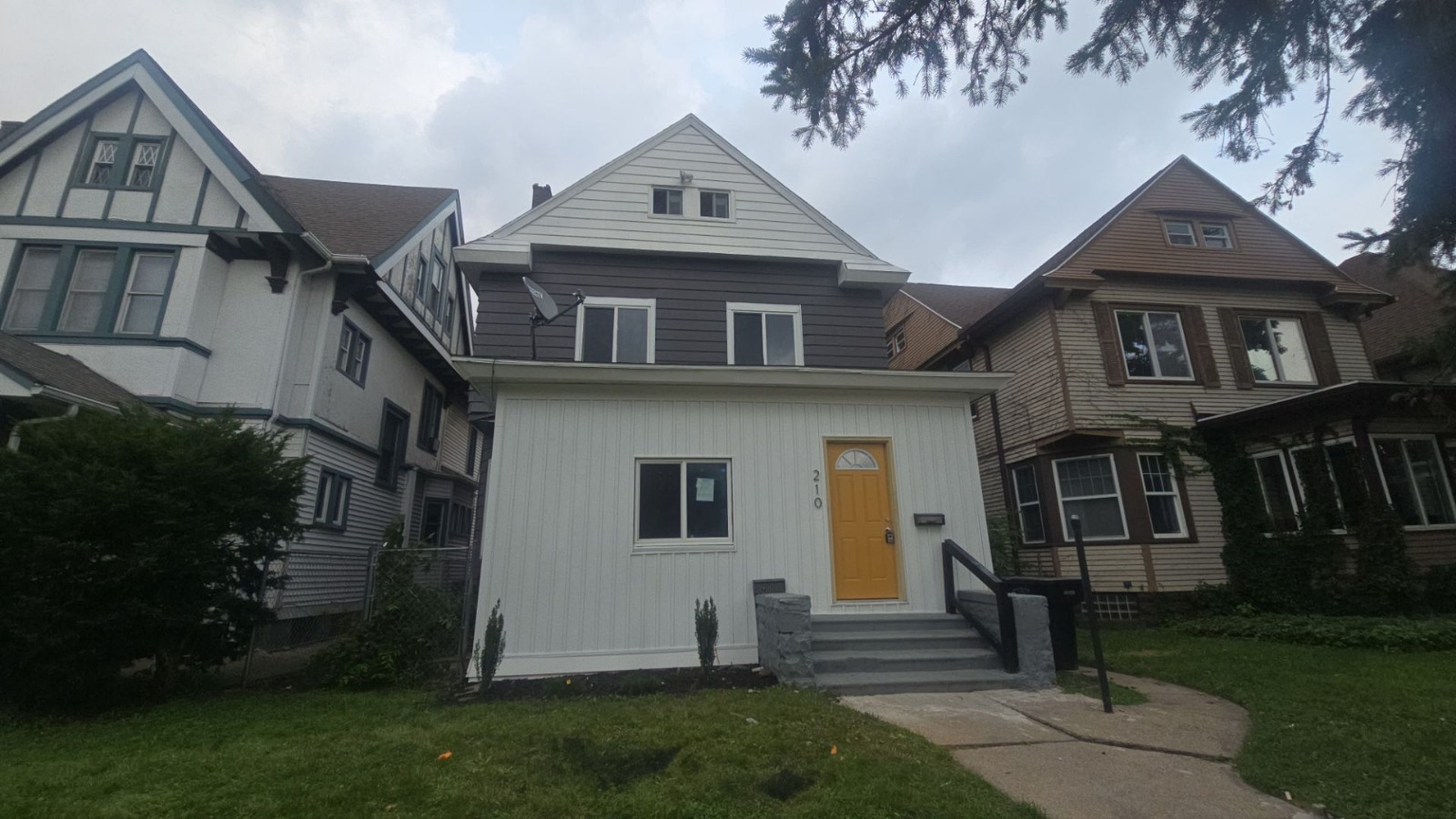 210 South Taylor Street