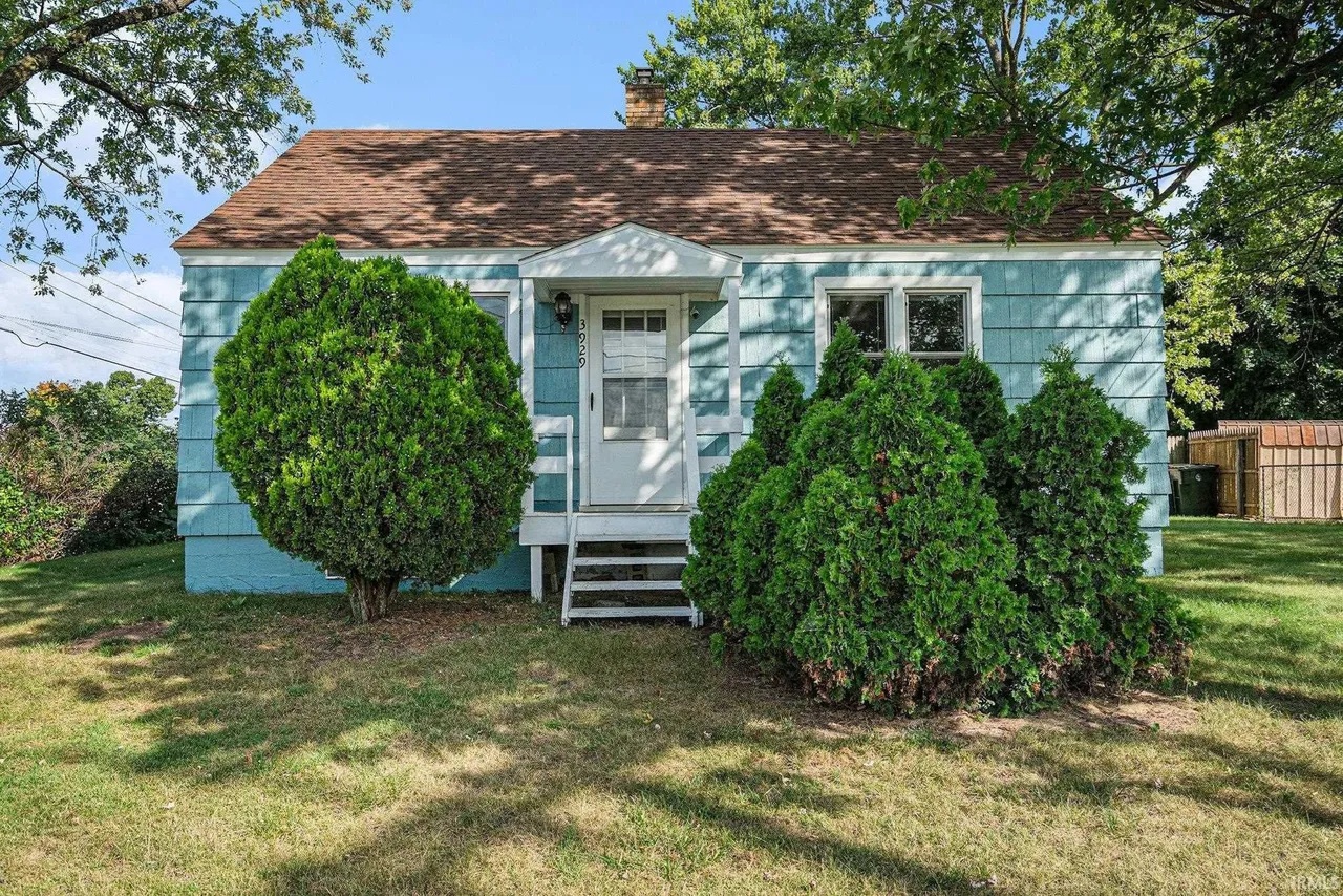 3929 Lincoln Way West
